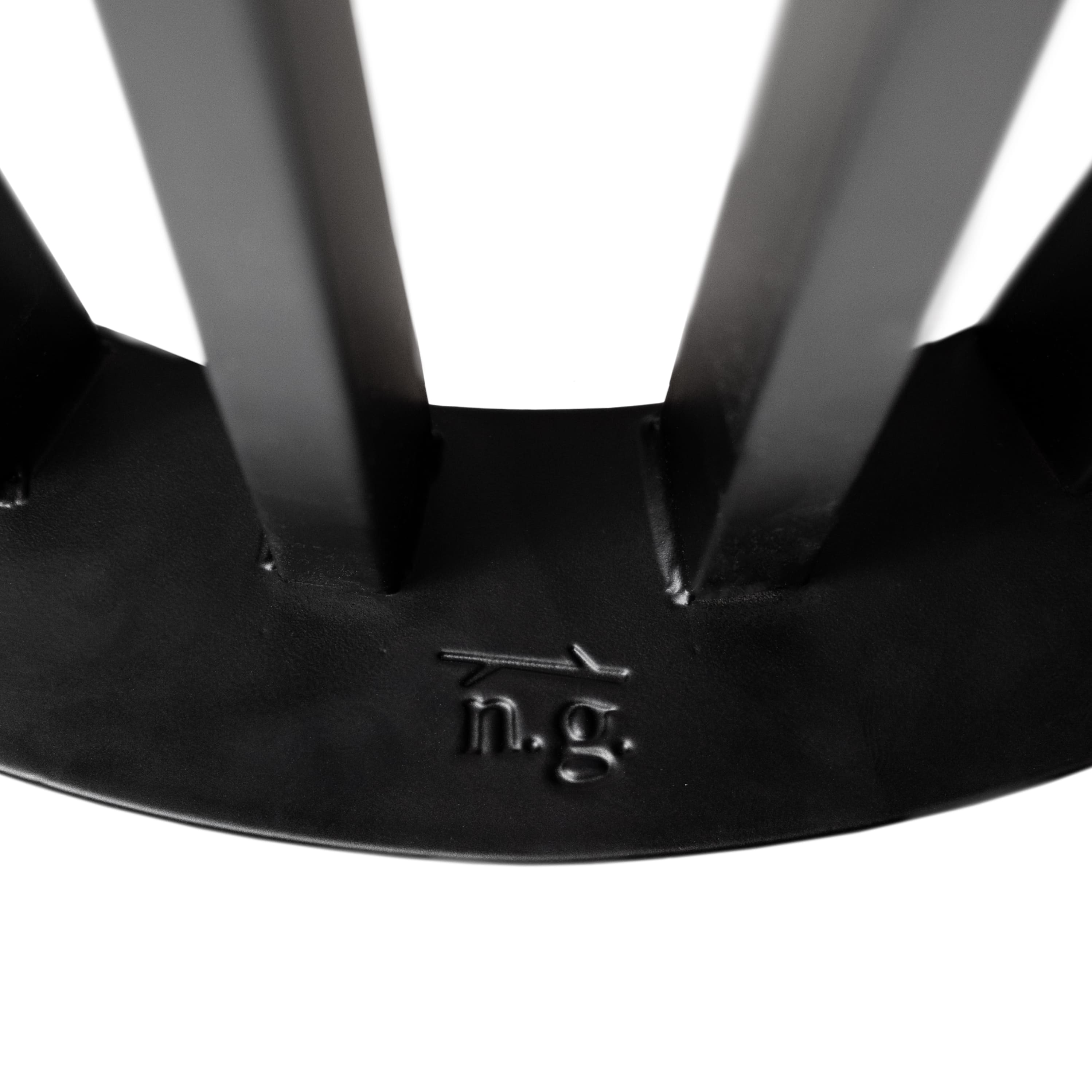 Tischsäule CONIC BARS